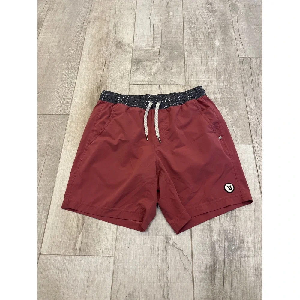 Vuori Kore Shorts Mens Oxblood Red Lined Athletic Training Gym Shorts Size S